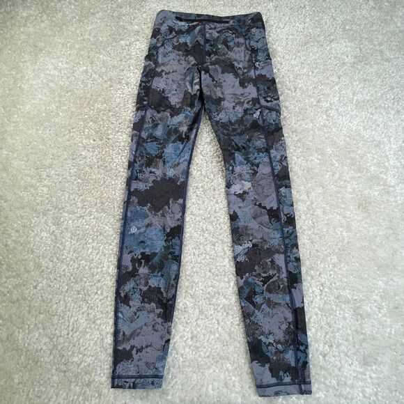 Lululemon Speed Up Tight Blue Purple Screen Camo - Picture 4 of 11